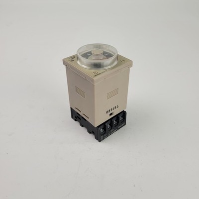 Omron H3CR-A8 Timer Relay 7000-94021-6160500 0.05s-300h 100-240VAC 50/60Hz
