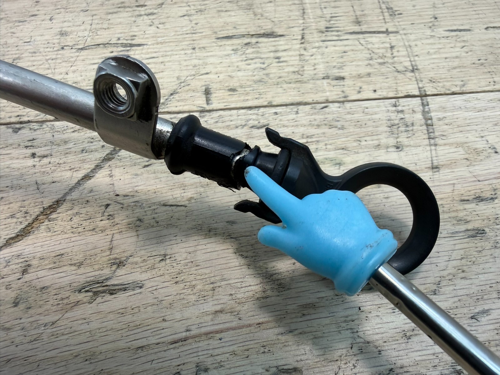 2013 BENTLEY CONTINENTAL GT COUPE 4.0L ENGINE OIL LEVEL DIPSTICK 3W0115630A