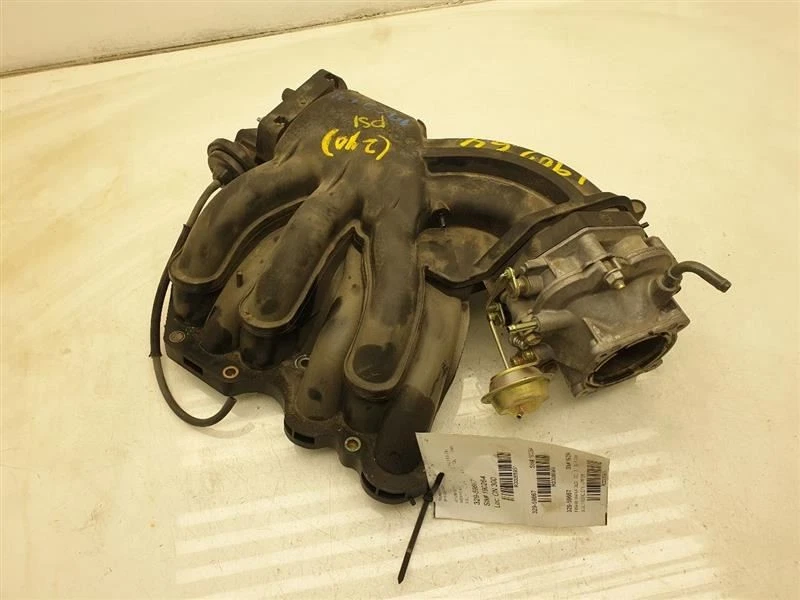 03-06 TOYOTA CAMRY 3.0L 6CYL 1MZFE UPPER INTAKE MANIFOLD ASSEMBLY  - Image 2 of 4