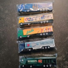 5STÜCK  SAMMLER WERBETRUCKS Marken Firmen Spielzeug Auto  LKW