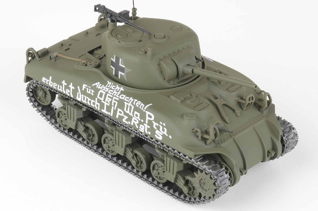 Corgi 1/50 M4A1 Sherman Captured Tank German Army I./PzRgt 5 Corgi 1/50 M4A1 Sherman Captured Tank German Army I./PzRgt 5