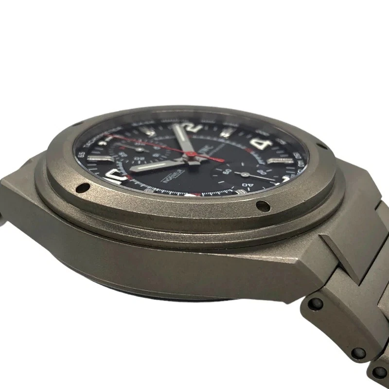 IWC Ingenieur Chrono AMG IW372503 Negro Titanio #876 Foto 4 de 4