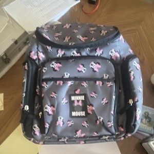 Disney Minnie Mouse Large Gray/Pink All-Over Print Girls Backpack Zip Pockets