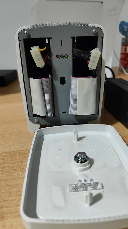 NETGEAR® SC101★STORAGE CONTROL UNIT  BACKUP SYSTEM★2 SLOT IDE 3.5P  ETHERNET NAS - Immagine 4 di 4