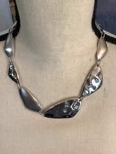 Kendra Scott Kira Statement Necklace in Rhodium plated Brass NWT