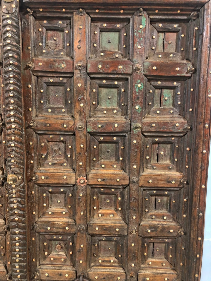 Par de painéis de porta antigos de madeira de teca tamanho grande pesado 3,5x6 pés latão antigo original - Imagem 3 de 4