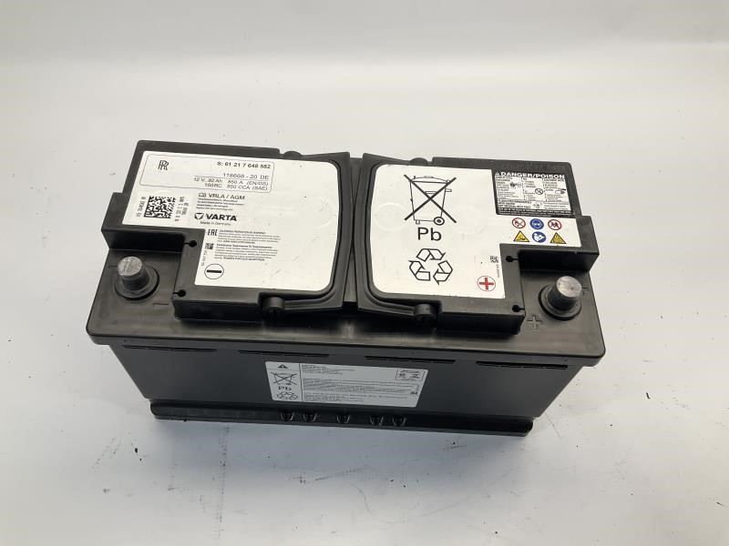 ベンツ純正 VARTA 12V 92Ah 再生バッテリー CCA850A ベンツ純正 VARTA 12V 92Ah 再生バッテリー CCA850A - メルカリ