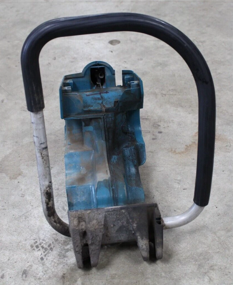 MAKITA EK8100 GEO RIPPER TANQUE DE COMBUSTIBLE Y MANGO - ESTANTE F Foto 3 de 4