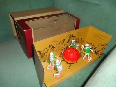 ALTES SPIELZEUG WELTRAUMFIGUR ROBOTER VINTAGE FIGUR NEU IN BOX Space Toy