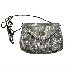 Stunning cute metallic silver metal mesh crossbody bag everything purse clutch
