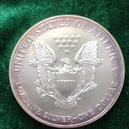 U.S. Mint American Eagle 2000 1 oz .999 Fine Silver Business Strike Coin / Toned