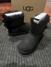 UGG Kids Mini Bailey Bow II Boots Black Size 13 NWT Box Sheepskin Fur