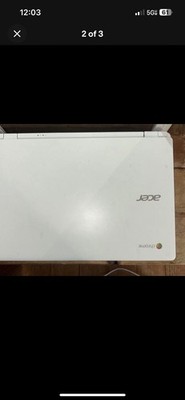 Acer ChromeBook 11 11.6'' CB3-111-C8UB Celeron N2830 1.83GHz BATTERY UNTESTED!!!!