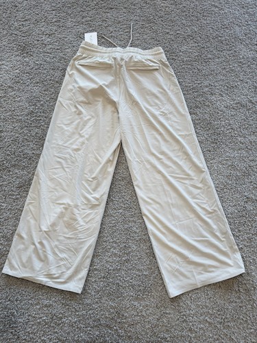 NWT Athleta Avenue Wide Leg Crop Pants, Tan/Beige, Sz 10 Tall - Picture 10 of 13