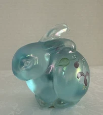  FENTON ART GLASS BLUE BUNNY HANDPAINTED SIGNED DISPLAY