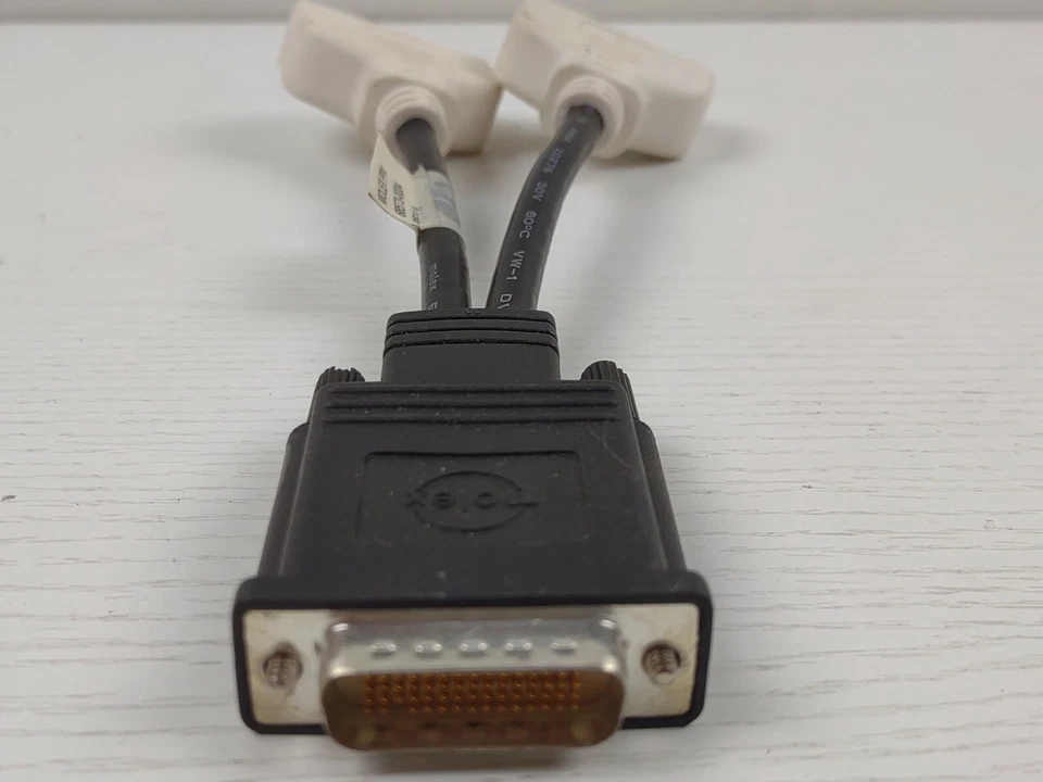 Molex 68573-0004 DMS-59 to Dual DVI Y Splitter Adapter cable - Image 2 of 4