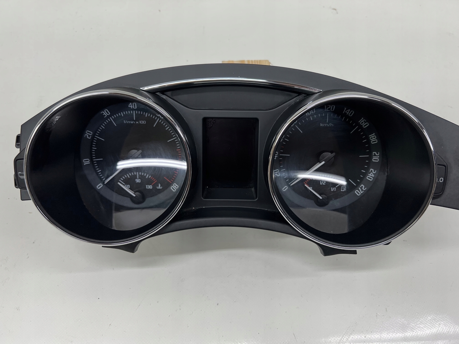 Skoda Superb Screen Kombiinstrument Tacho 3T1920841G eBay