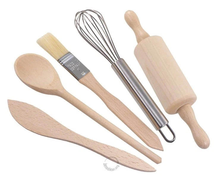 MARKENLOS KINDERBACKSET 5 TLG. BACKSET FÜR KINDER TEIGROLLER, KOCHLÖFFEL, SCHNEEBESEN