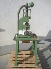 Kniehebelpresse Dornpresse Lochstanze Lochpresse Stanze Presse Handhebelpresse