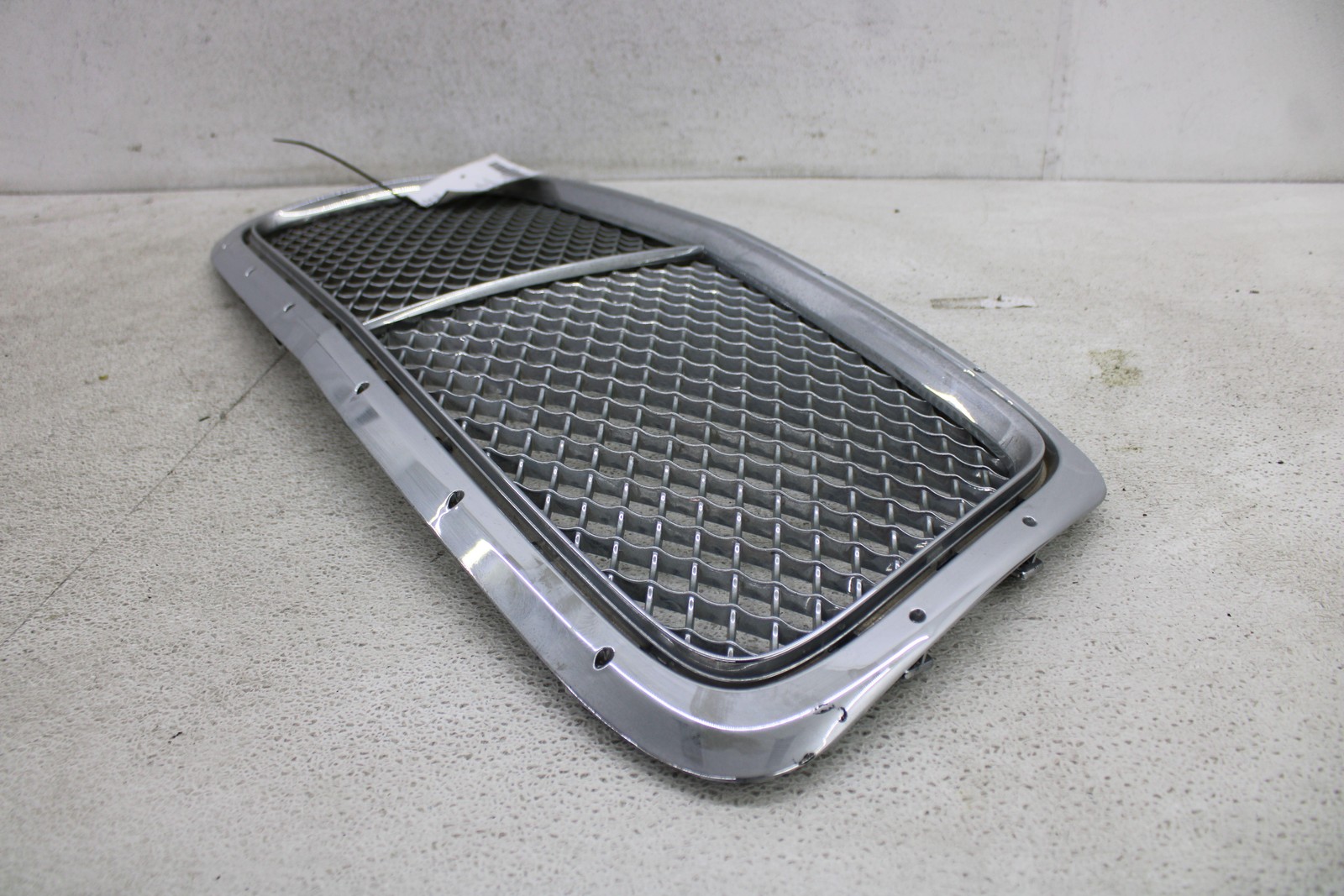 Grille 2DR-COUPE GT-CONTINENTAL AS SEEN BENTLEY CONTINENTAL 2013