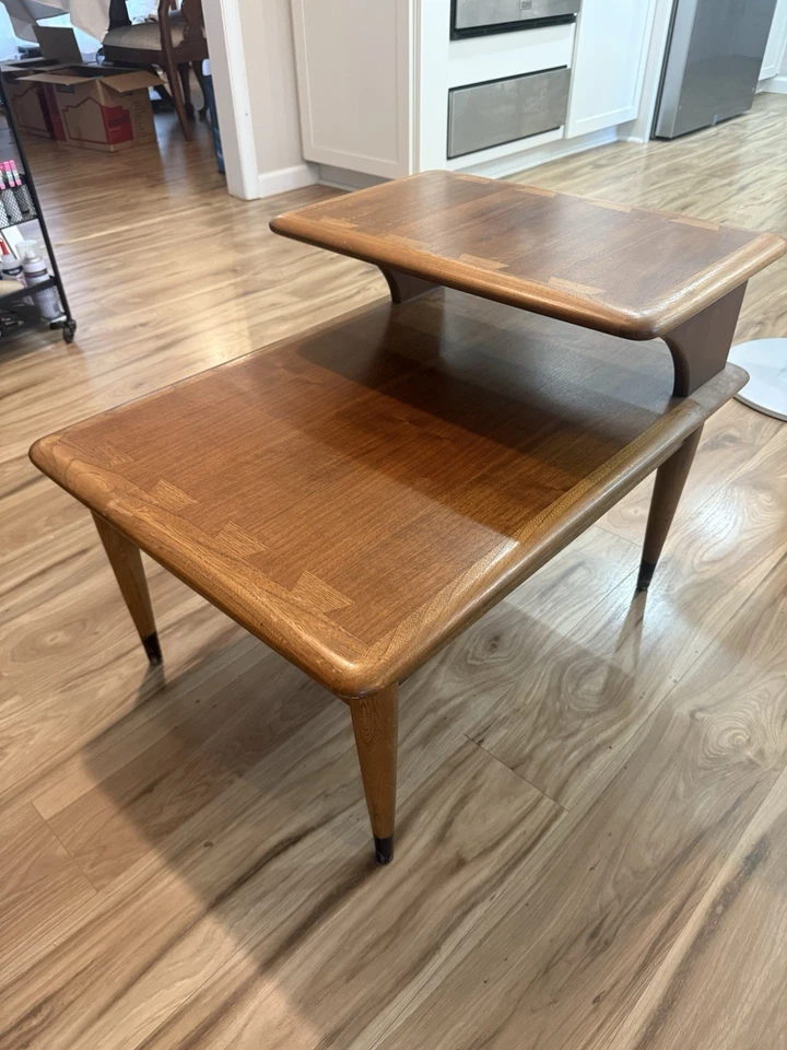 Vintage Lane Acclaim Walnut Side Table-Mid-Century Modern - Image 2 of 4