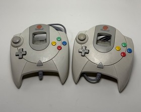 Complete Sega Dreamcast Console System W/ 2 Controllers & Memory Card