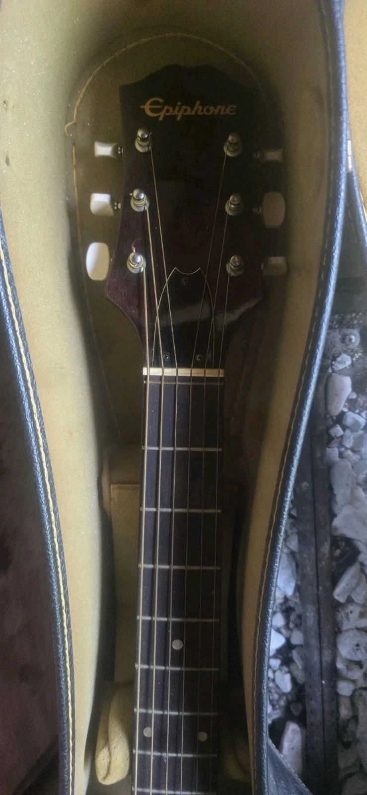 Picture 4 of 4