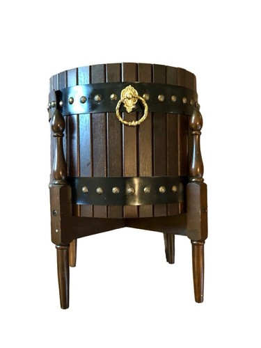 Vintage Mid Century Elevated Wooden Barrel Planter Pot—Karimoku Japan Furniture - Imagen 4 de 9
