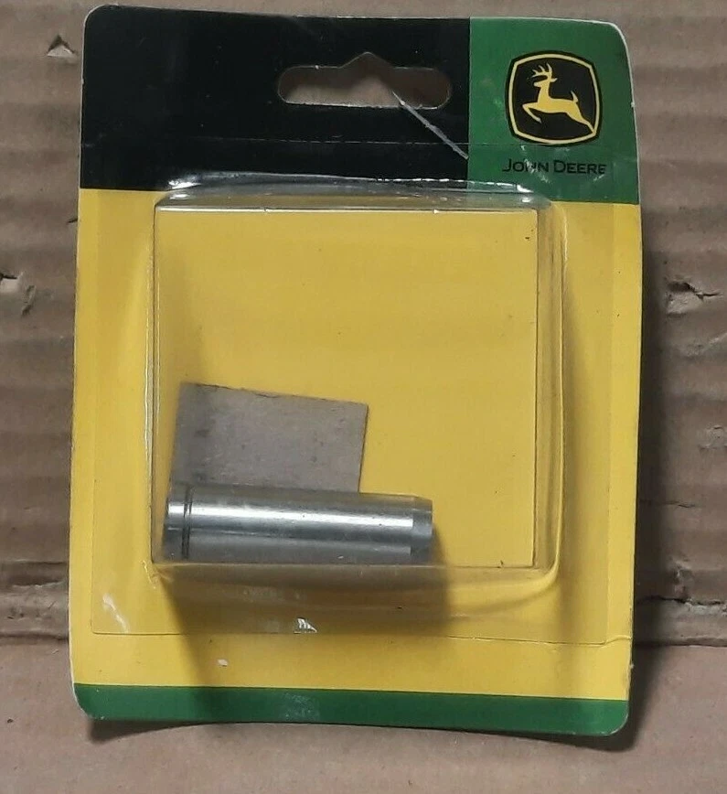 JOHN DEERE #M87863 VALVE GUIDE J241 | eBay