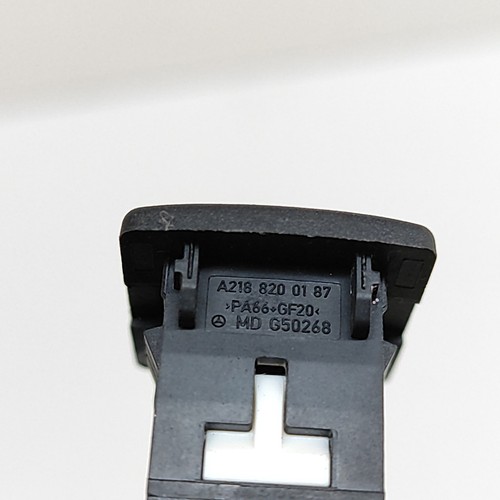 MERCEDES-BENZ GL X166 USB-Buchse A2188200187 2015 28250726 - Bild 6 von 7