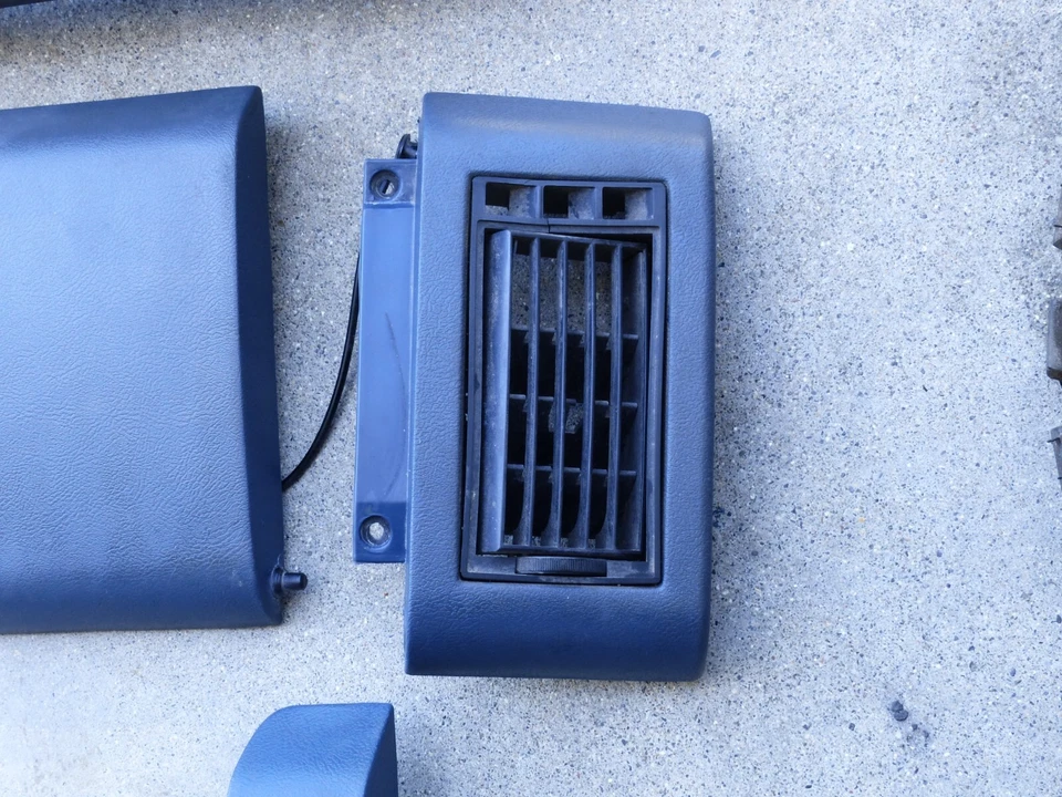 88 89 90 91 92 93 94 Chevy Silverado GMC Sierra tablero ventilación racimo guantera tablero Foto 4 de 4