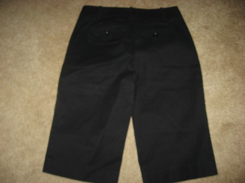 Womens Black TALBOTS Chelsea Stretch Front Shorts 2 Petite - Picture 2 of 2