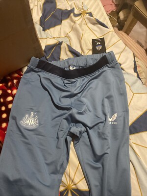 Newcastle United Trainingshose Medium UVP £68 Castore neu mit Etikett