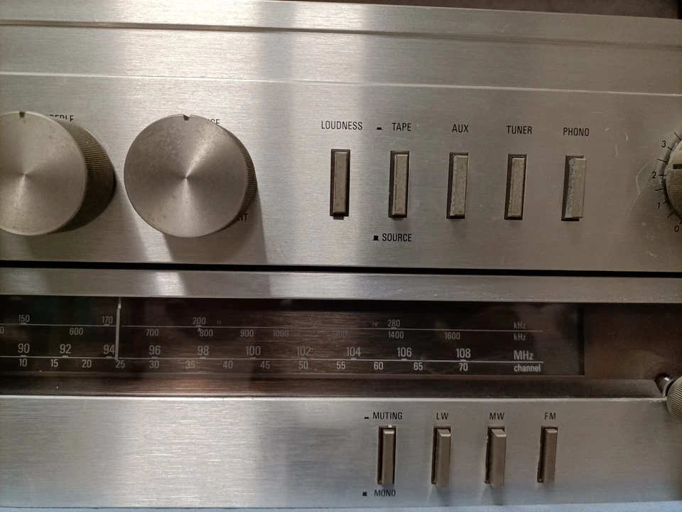 Saba Mi 100 Amplificatore + MT 100 Tuner Stereo anni 80 Funzionante Low Cost - Immagine 4 di 4