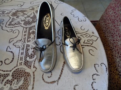 New Tod's Gold Metallic Calf Leather Gommino Driving Loafers SIze IT 41- US 10.5