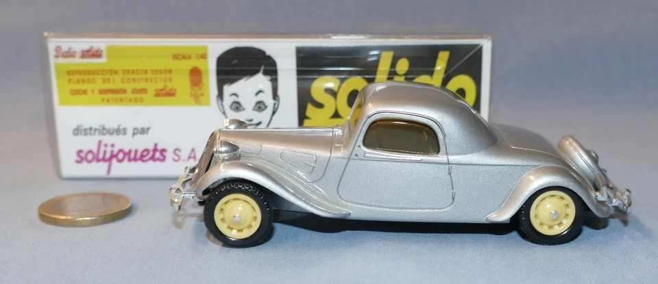 Solido Transkit 1/43 : Citroën Traction 15/6 en Faux-Cabriolet (Coupé) Argent - Photo 3/4