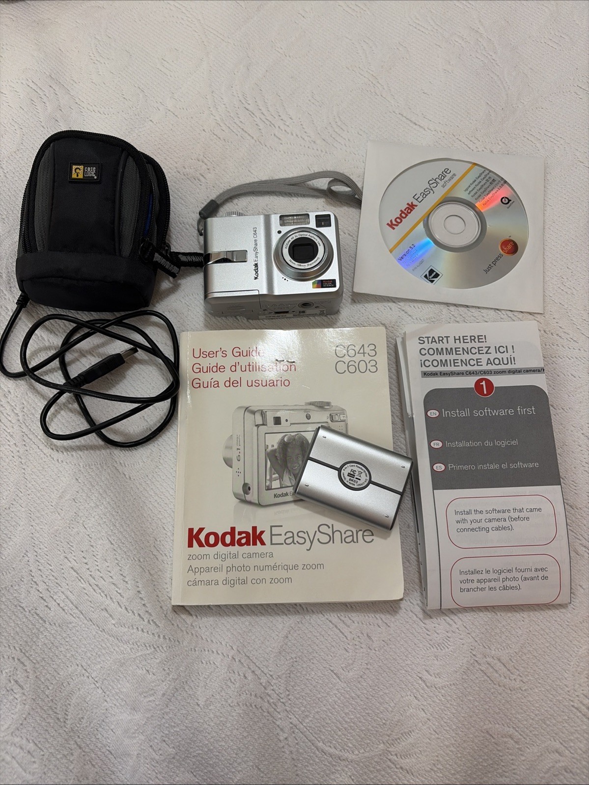Kodak EasyShare C643 3x Zoom Digital Camera 6.1 MP  w/Manuals, Disc. PARTS ONLY