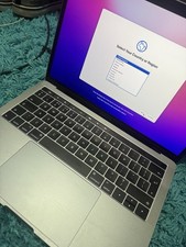 Apple MacBook Pro 13” Touchbar