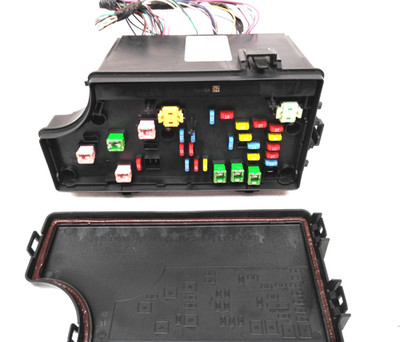 04692333AB Jeep 2010 2011 2012 Patriot Fuse Box Compass Dodge Caliber TIPM K39