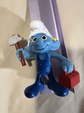 2013 Smurfs 2 HANDY Smurf Figure McDonalds Happy Meal Toy, Peyo