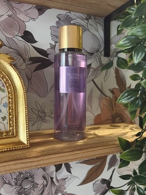 Victoria's Secret Love Spell Fragrance Mist for Women, 8.4 fl oz Regular