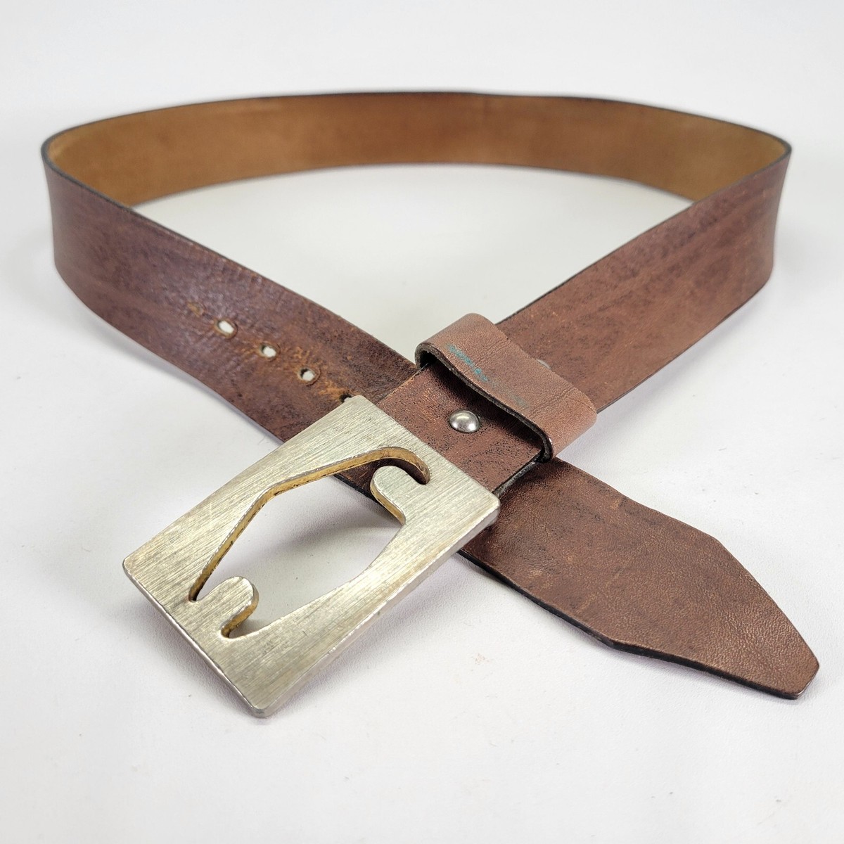Vintage brown distressed leather belt B016 - Distressed Brown Vintage Belt - Double J Saddlery main image 4