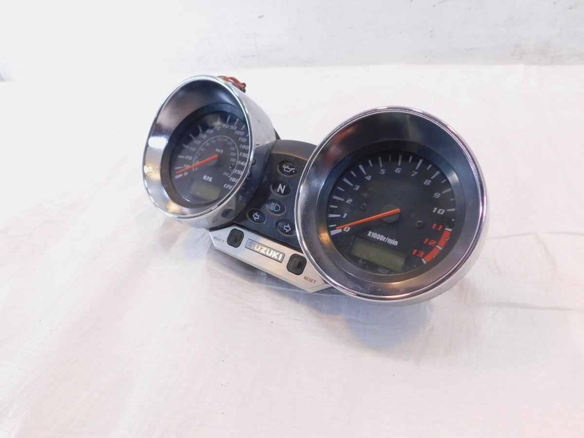 SUZUKI　GSF1200，S　メーター260キロ 1996 - 2000 SUZUKI GSF1200S GSF1200 GSF 1200 BANDIT DASH METER FOR