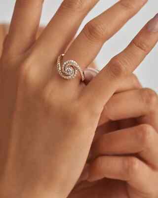 Unique Shape Design Silver Moissanite Round Cut Anniversary Ring For His Wife