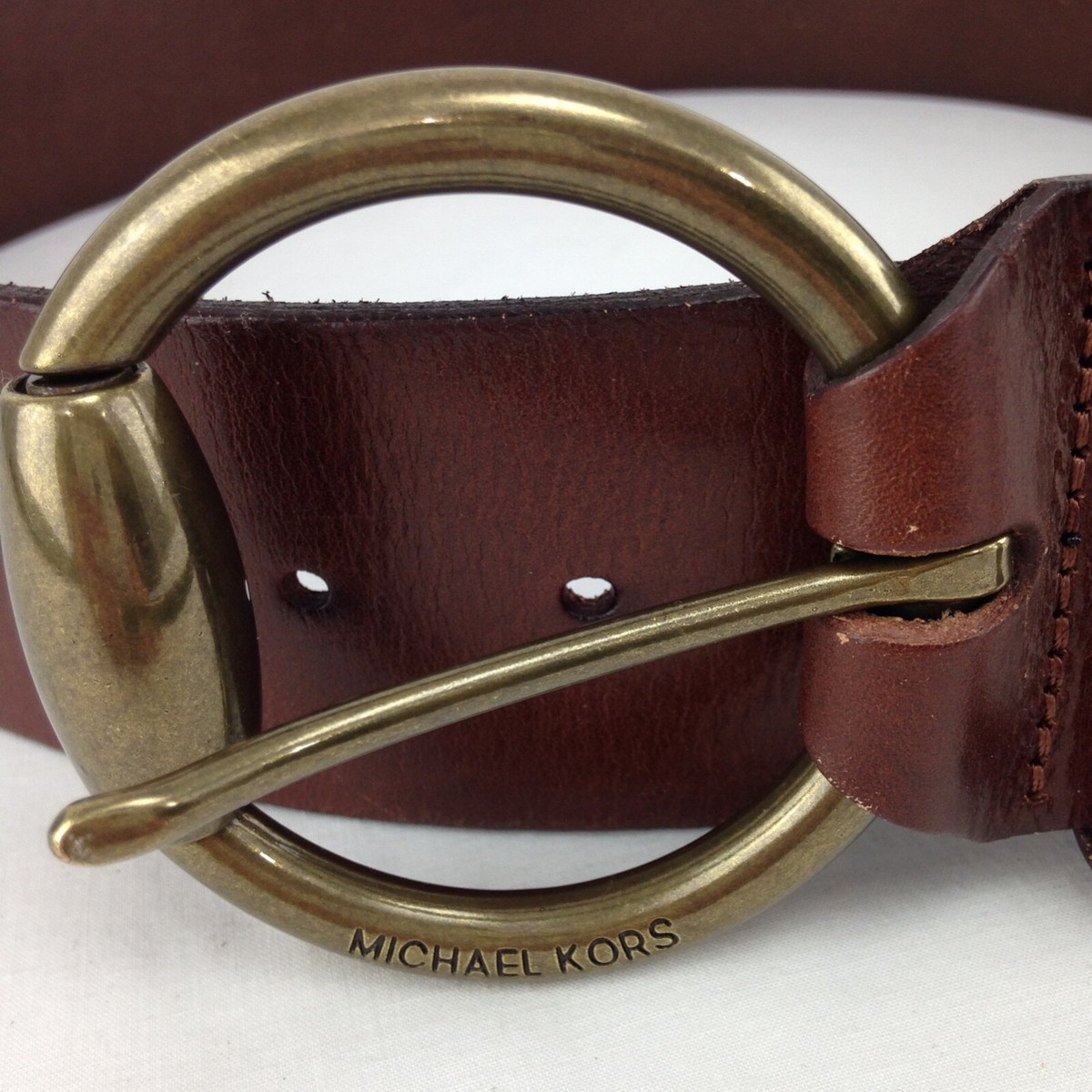 Michael Kors Wide Fashion Belt Women display picture 3