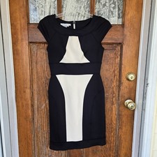 Maggy London Dress Classic Black & White Sz 6 Color Block Sheath Work Career