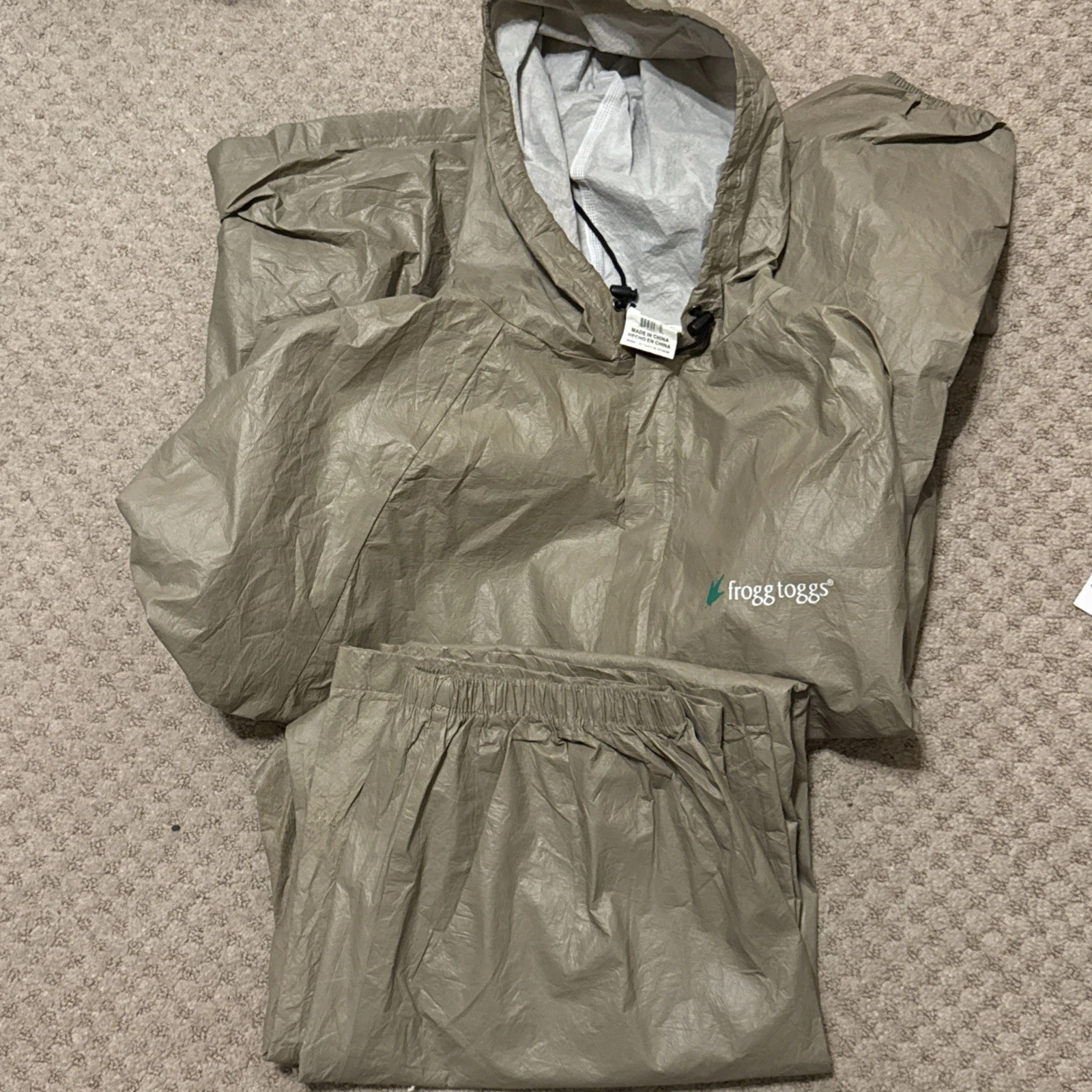FroggToggs Ultra-lite2 Waterproof Raincoat & Pants M/L Wind Resistant Great