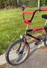 BMX Raleigh Burner Competition 23 (1990s) – Original, Collector’s Bike