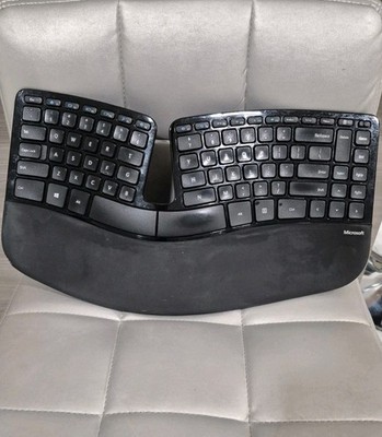 Microsoft 1559 Sculpt Ergonomic Wireless Keyboard With Dongle, WORKING 