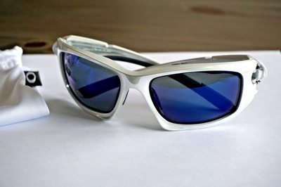 Oakley Scalpel White Chrome Polarized Ice / Monsterdog Fuel Cell Eye Jacket Five